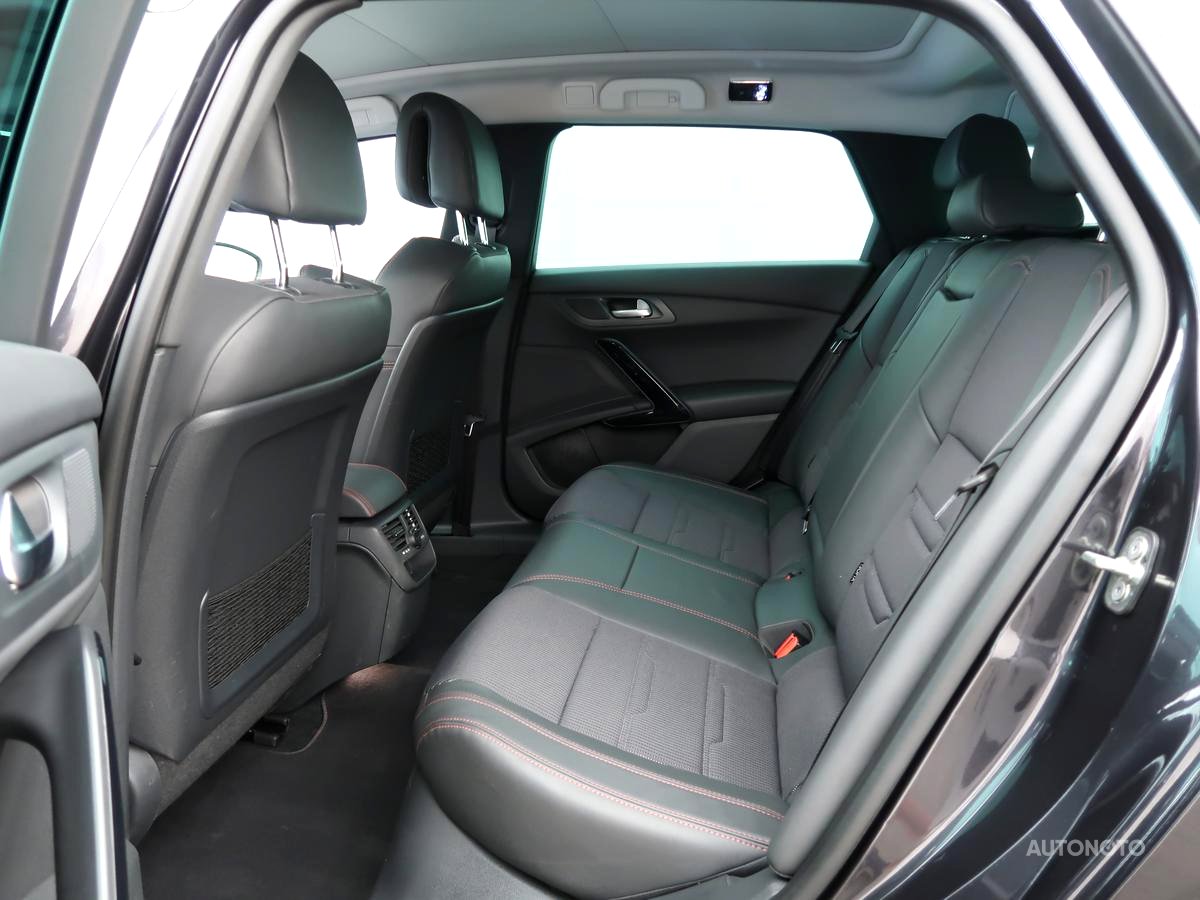 Peugeot 508, 2016 - pohled č. 9
