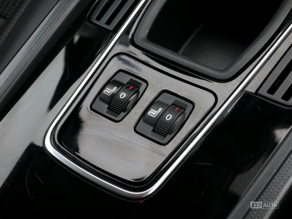 Peugeot 508, 2011 - pohled č. 18