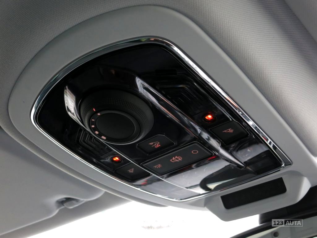 Peugeot 508, 2011 - pohled č. 23