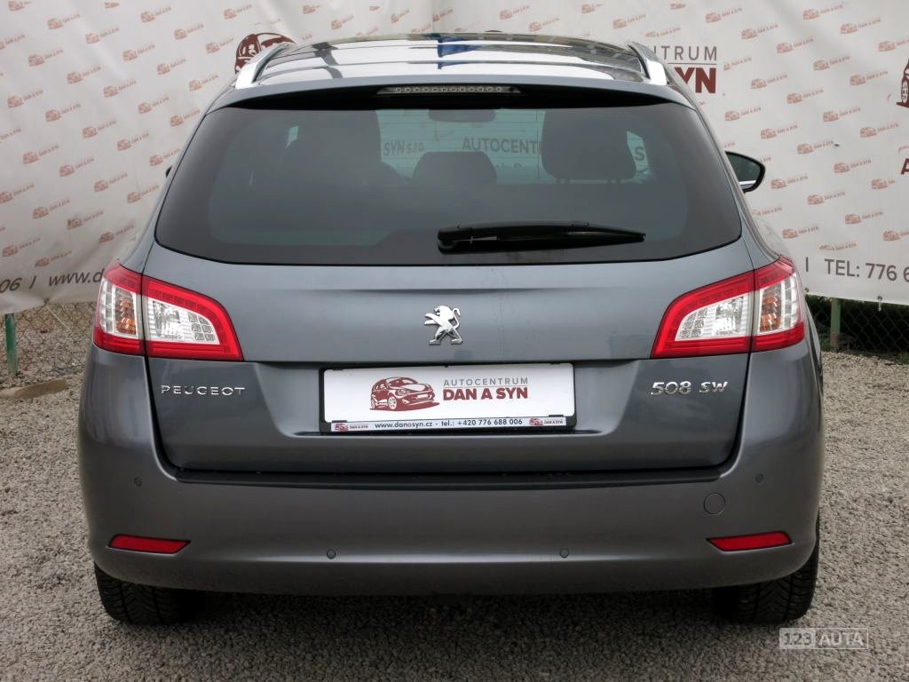 Peugeot 508, 2011 - pohled č. 8