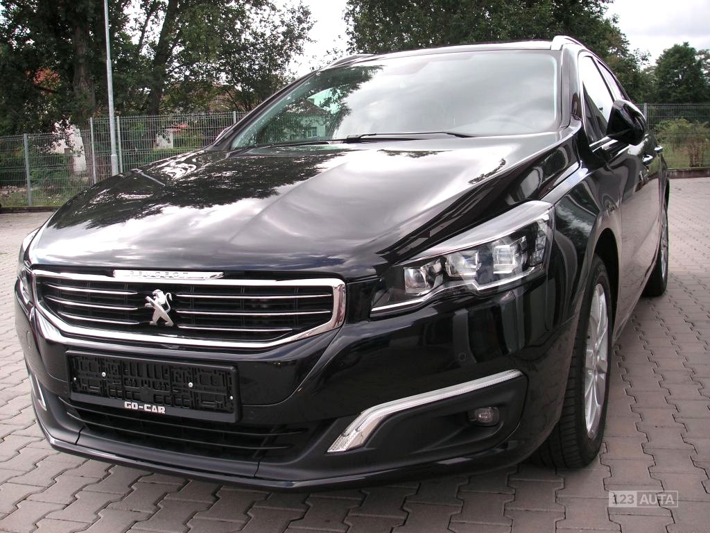 Peugeot 508, 2014 - pohled č. 3