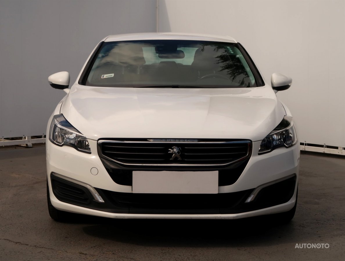 Peugeot 508, 2015 - pohled č. 2