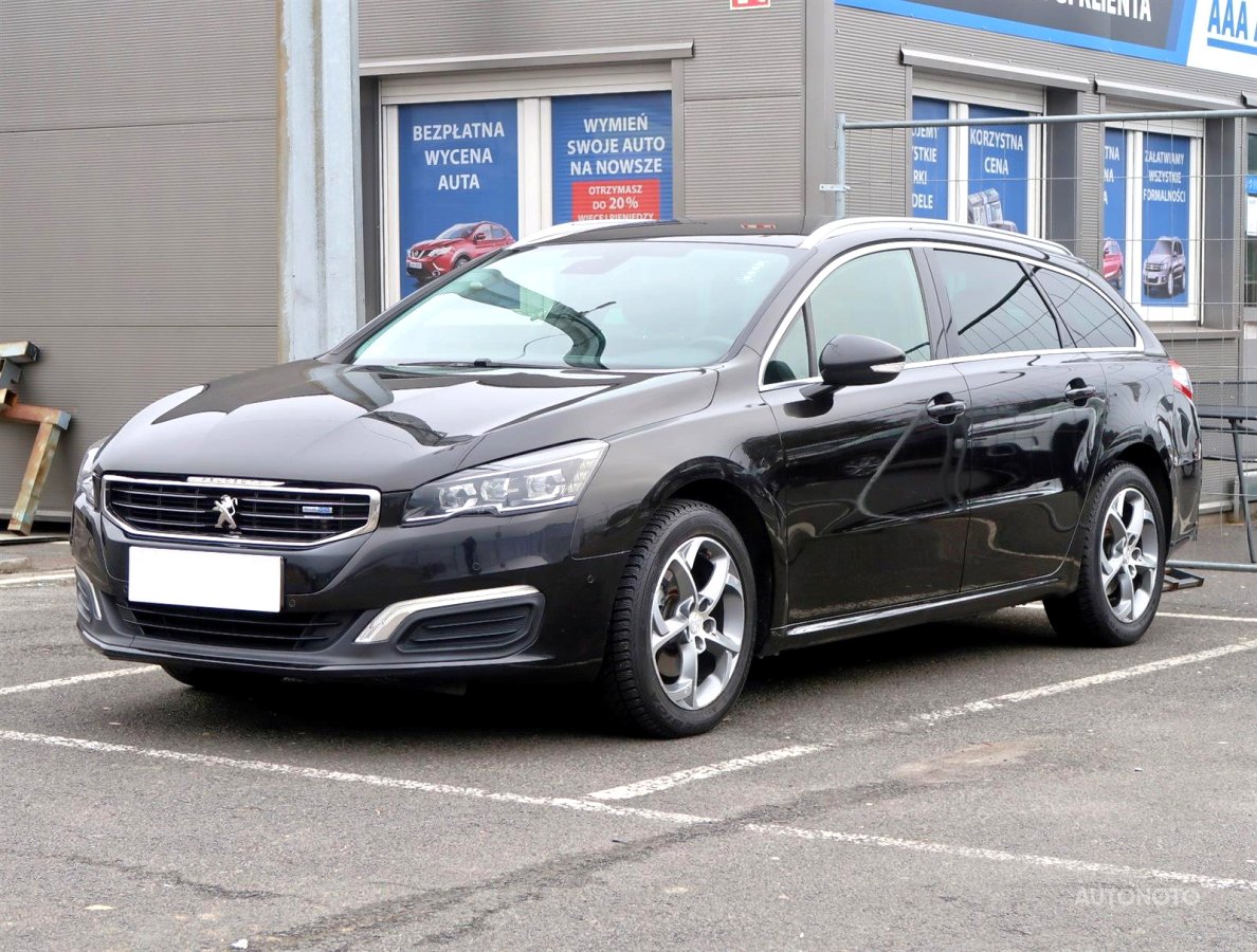 Peugeot 508, 2015 - pohled č. 3