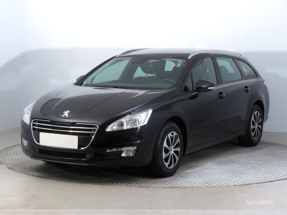 Peugeot 508, 2013 - pohled č. 3