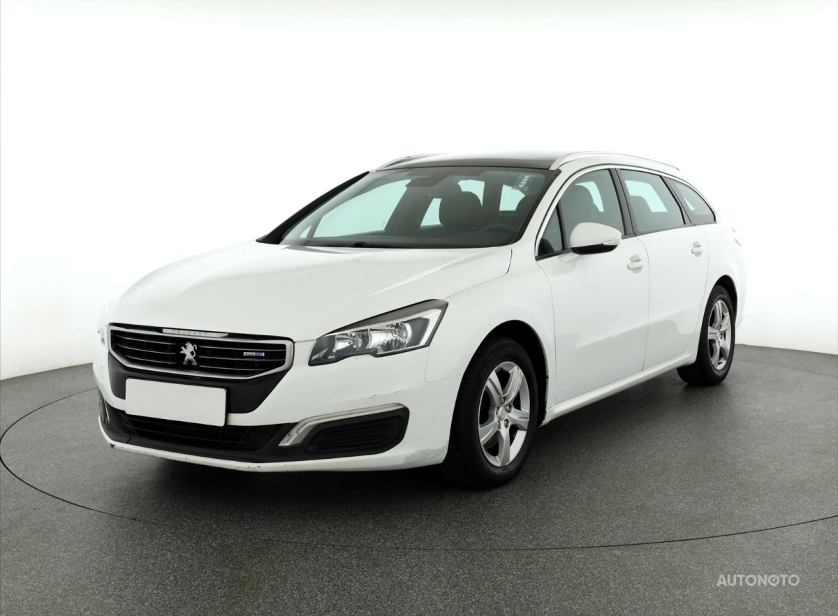 Peugeot 508, 2014 - pohled č. 3