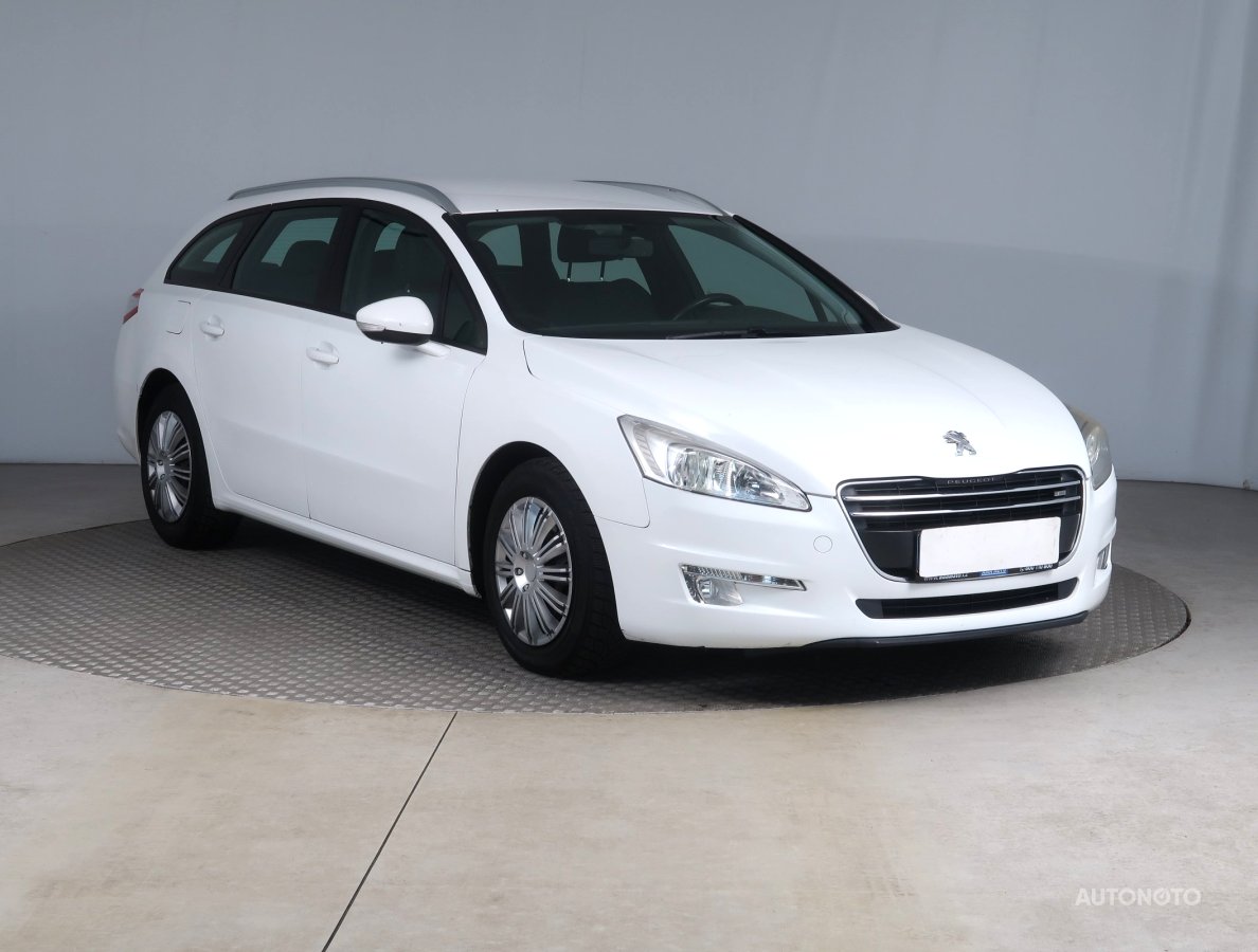 Peugeot 508, 2013 - celkový pohled