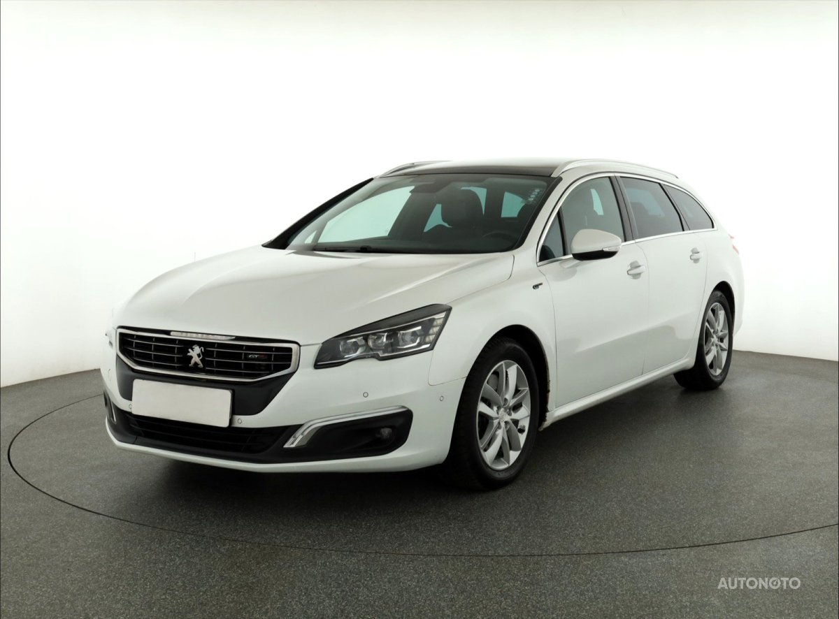 Peugeot 508, 2015 - pohled č. 3
