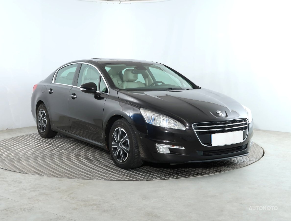 Peugeot 508, 2013 - celkový pohled