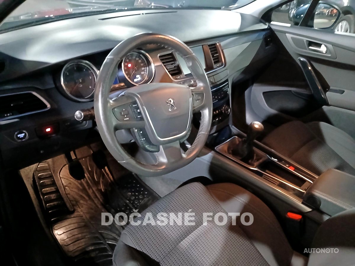 Peugeot 508, 2016 - pohled č. 3