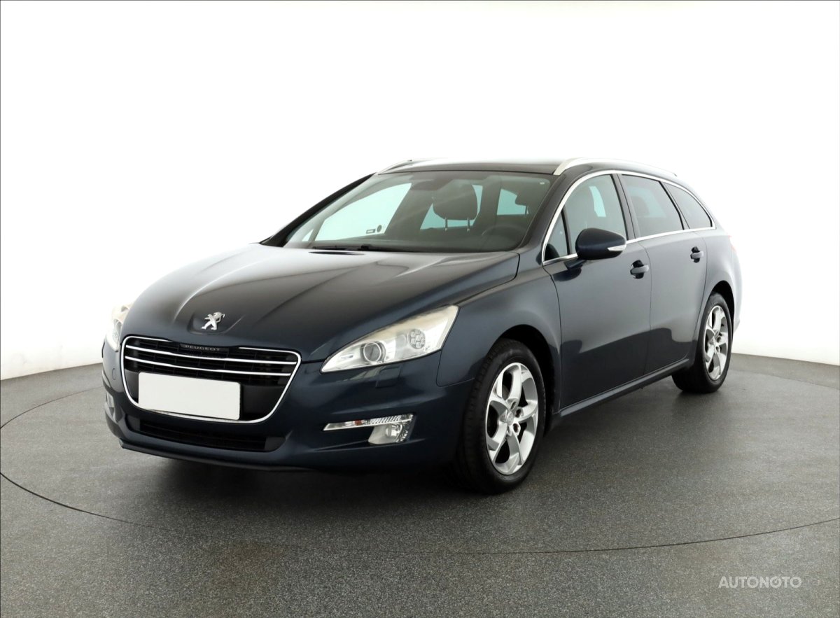 Peugeot 508, 2013 - pohled č. 3