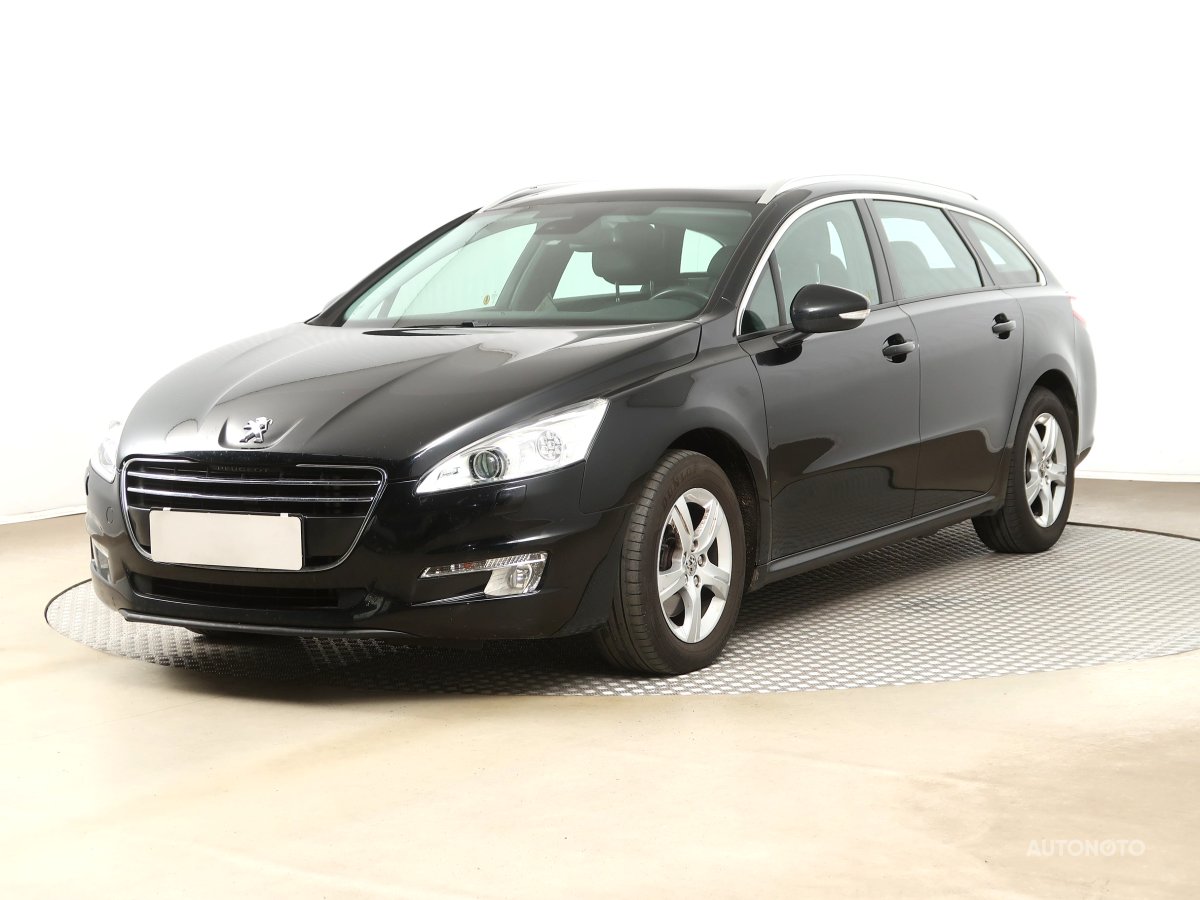 Peugeot 508, 2013 - pohled č. 3