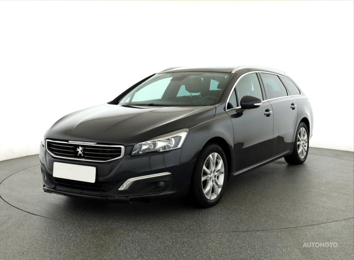 Peugeot 508, 2015 - pohled č. 3
