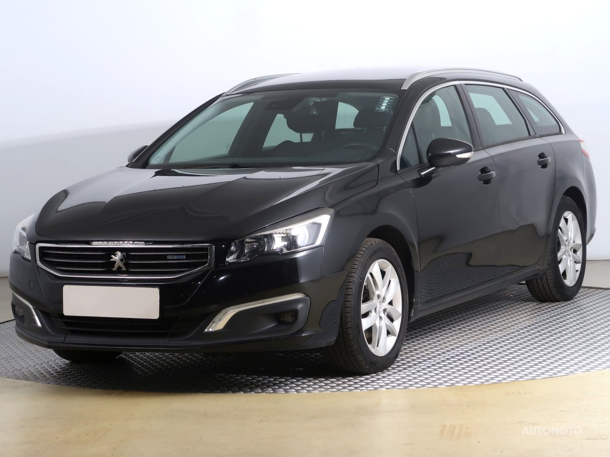 Peugeot 508, 2015 - pohled č. 3