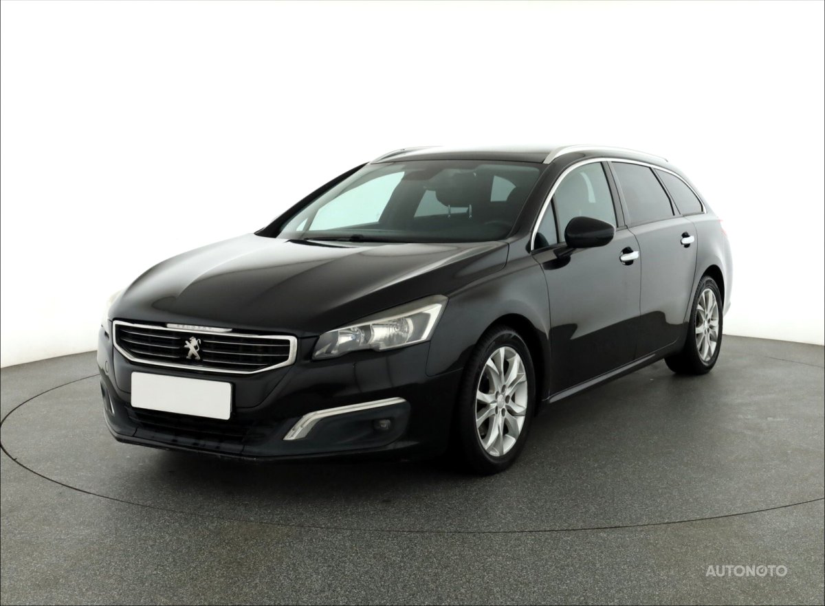 Peugeot 508, 2015 - pohled č. 3