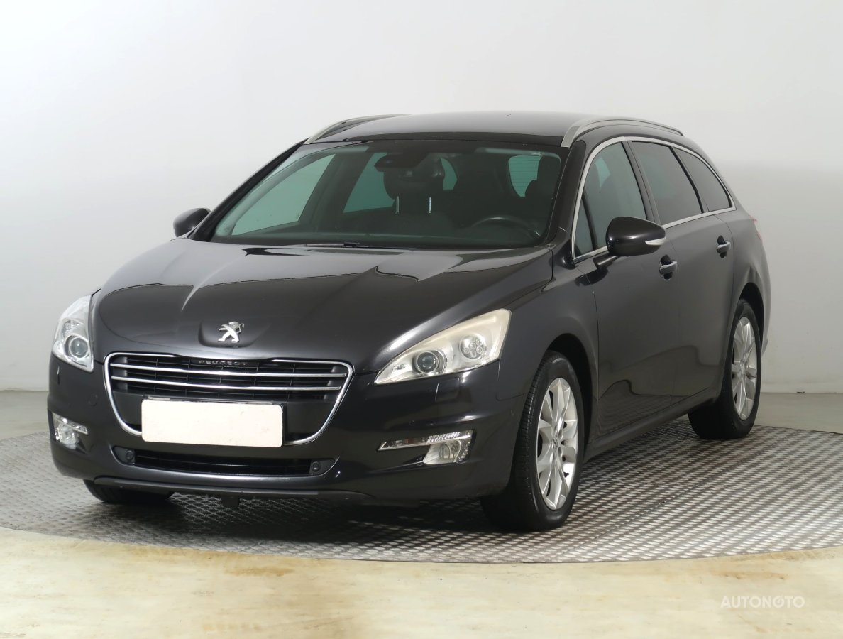 Peugeot 508, 2011 - pohled č. 3