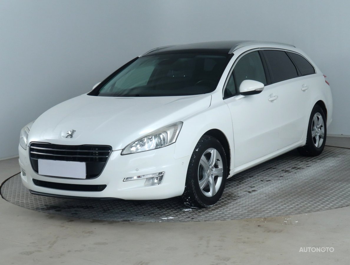 Peugeot 508, 2014 - pohled č. 3