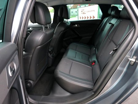 Peugeot 508, 2011 - pohled č. 12