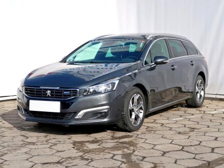 Peugeot 508, 2016 - pohled č. 3