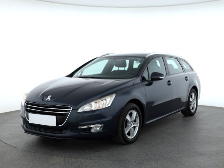 Peugeot 508, 2011 - pohled č. 3