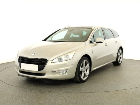 Peugeot 508, 2012 - pohled č. 3