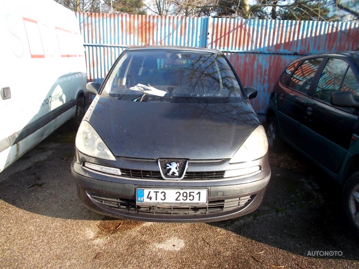 Peugeot 807, 2004 - celkový pohled