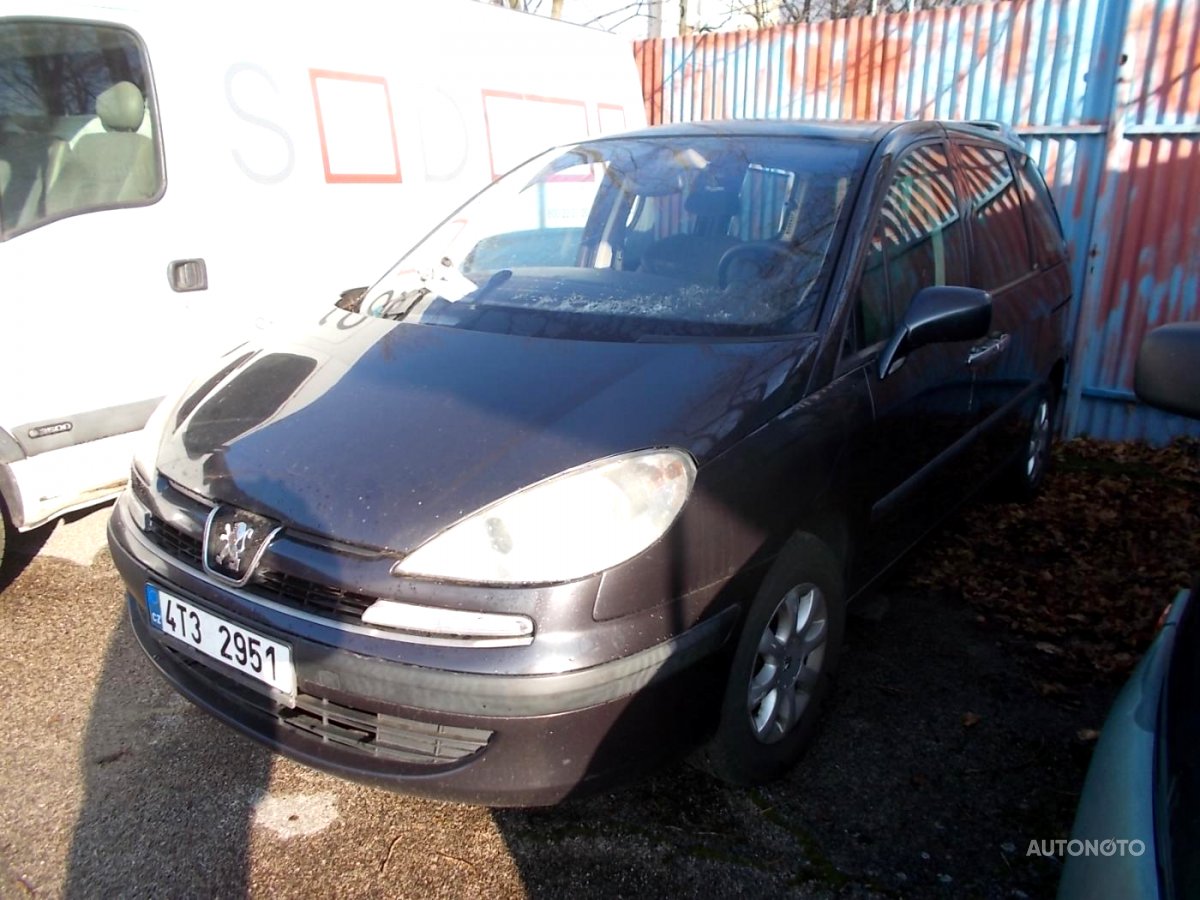 Peugeot 807, 2004 - pohled č. 3