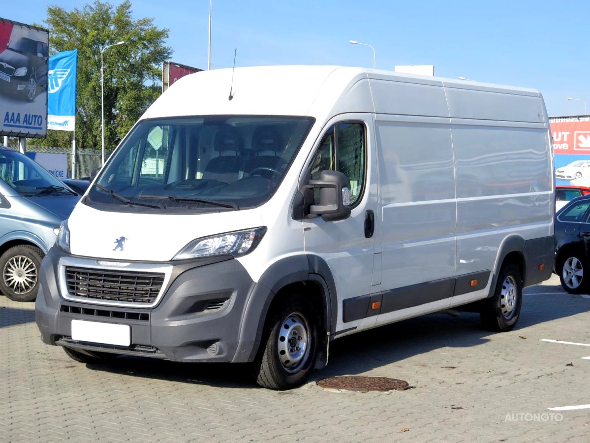 Peugeot Boxer, 2018 - pohled č. 3