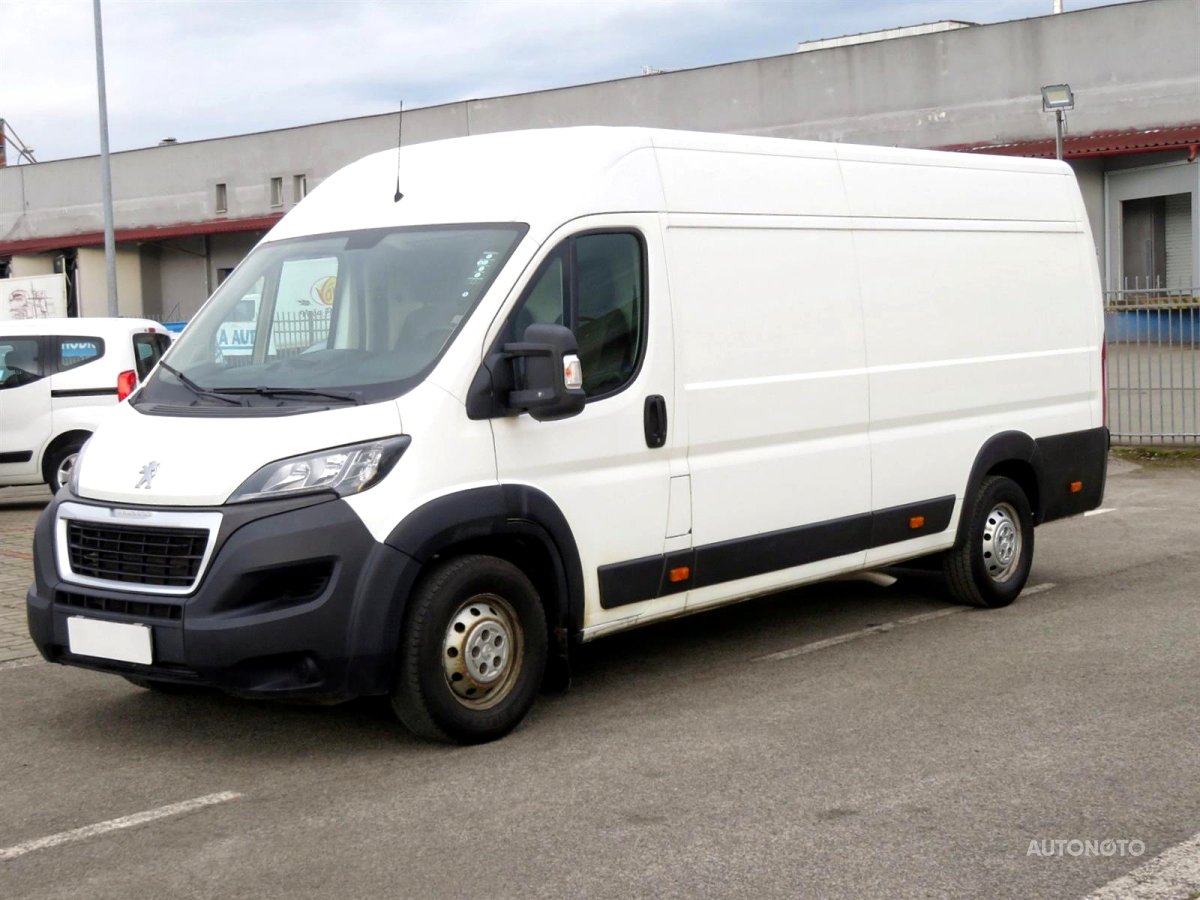 Peugeot Boxer, 2019 - pohled č. 3