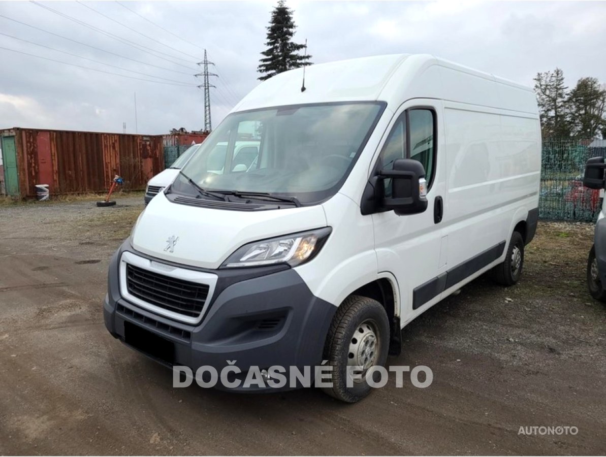 Peugeot Boxer, 2017 - pohled č. 2