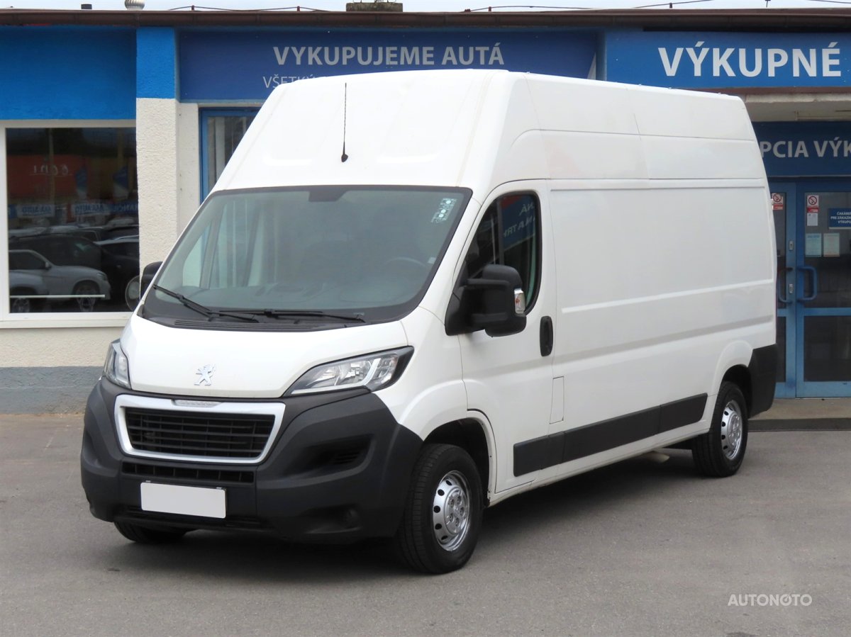 Peugeot Boxer, 2018 - pohled č. 3
