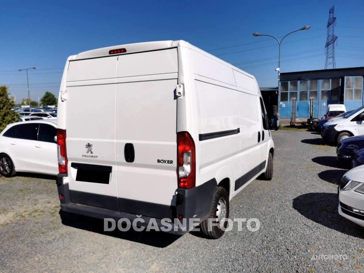 Peugeot Boxer, 2017 - pohled č. 3