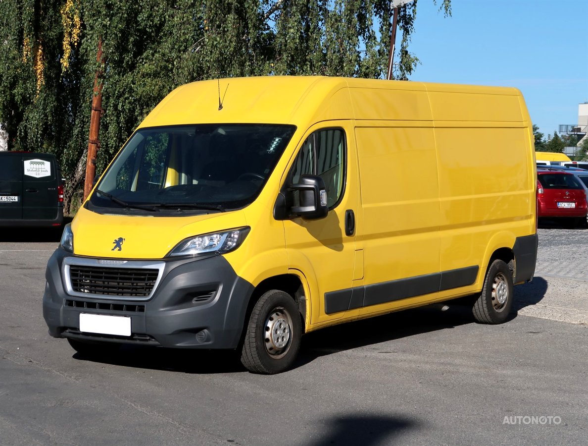Peugeot Boxer, 2017 - pohled č. 3