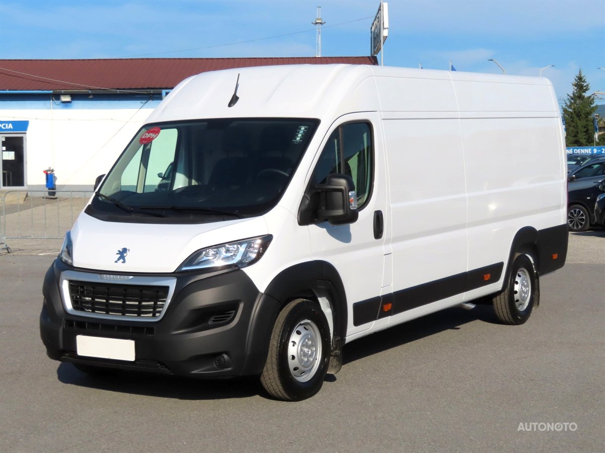 Peugeot Boxer, 2022 - pohled č. 3