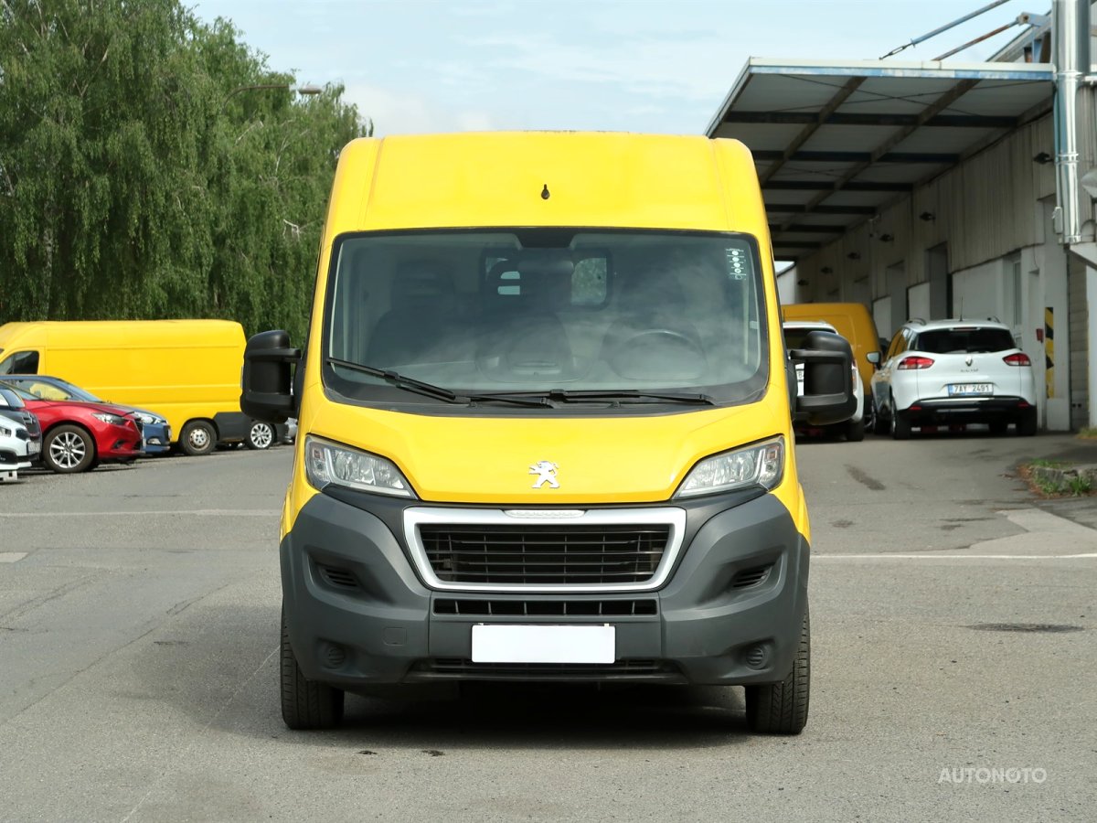 Peugeot Boxer, 2017 - pohled č. 2