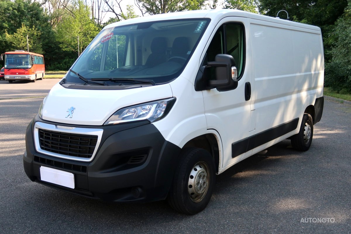 Peugeot Boxer, 2021 - pohled č. 3