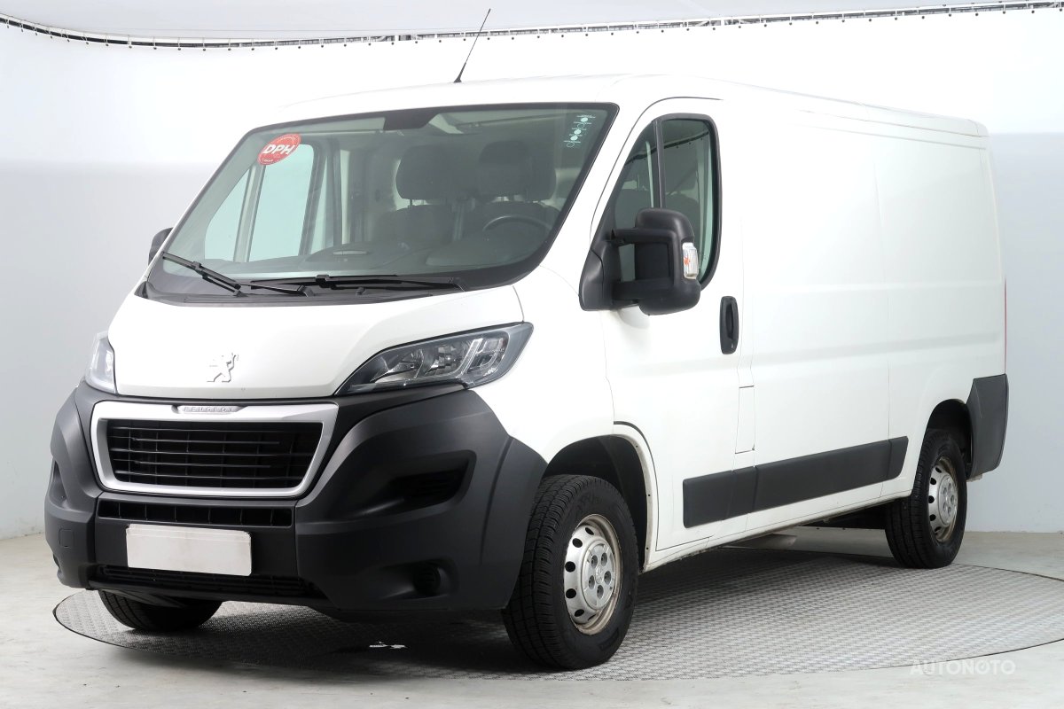 Peugeot Boxer, 2021 - pohled č. 3