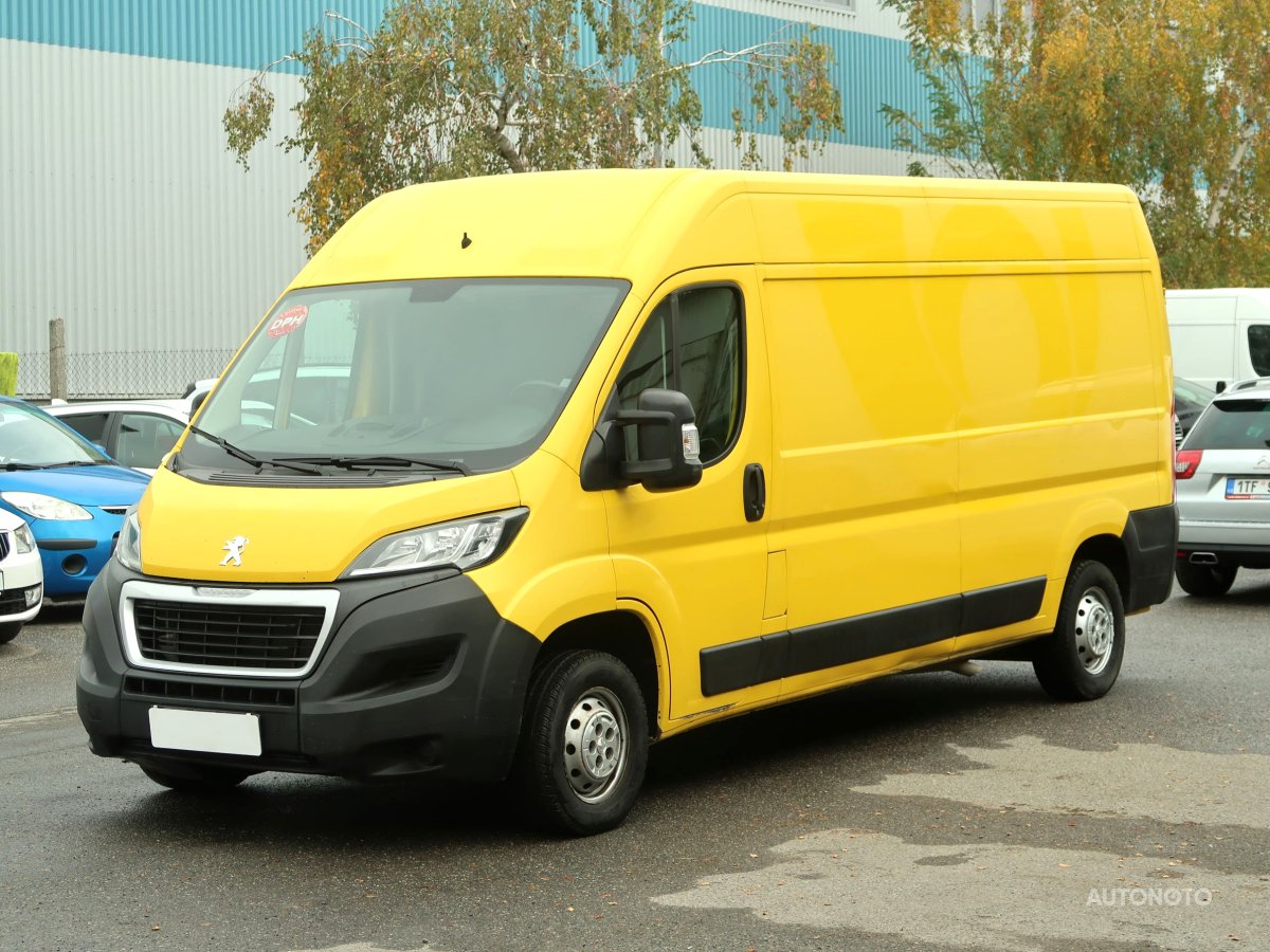 Peugeot Boxer, 2019 - pohled č. 3