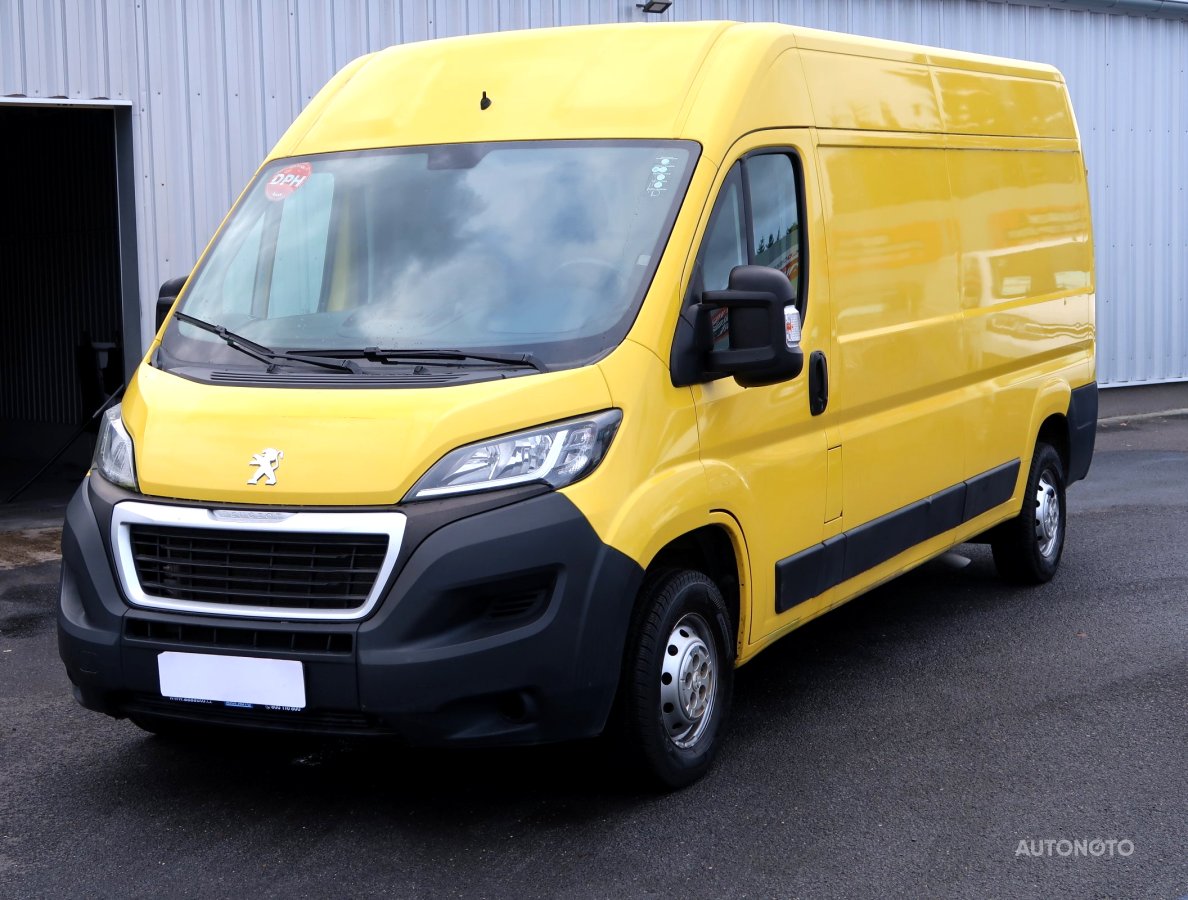 Peugeot Boxer, 2018 - pohled č. 3