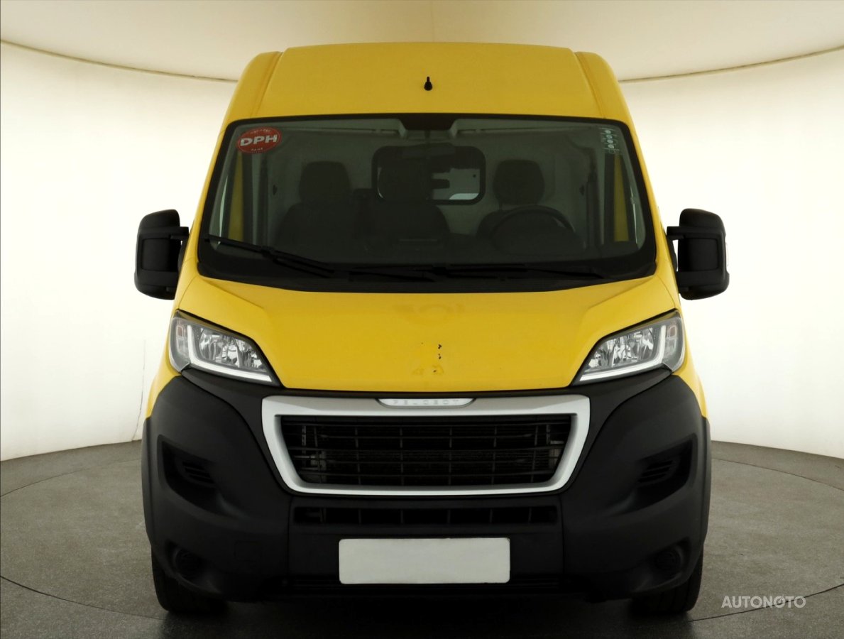 Peugeot Boxer, 2018 - pohled č. 2