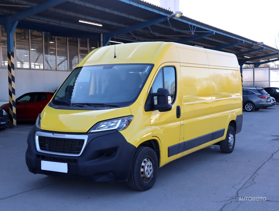 Peugeot Boxer, 2019 - pohled č. 3