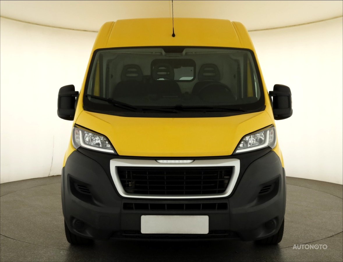 Peugeot Boxer, 2017 - pohled č. 2