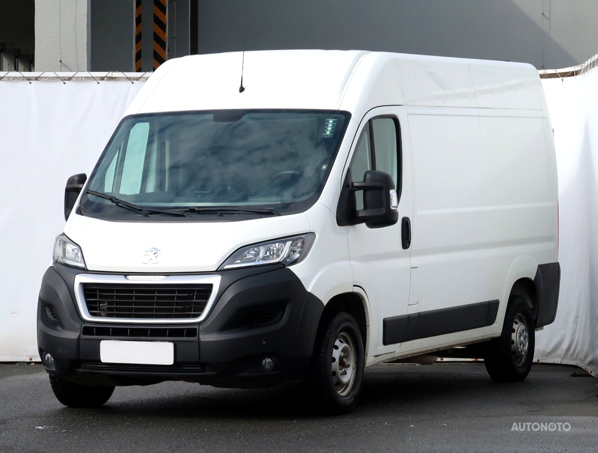 Peugeot Boxer, 2020 - pohled č. 3