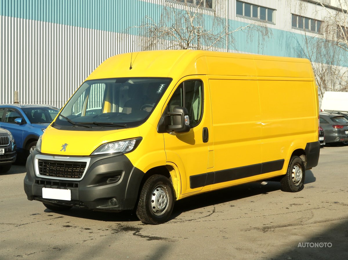 Peugeot Boxer, 2019 - pohled č. 3