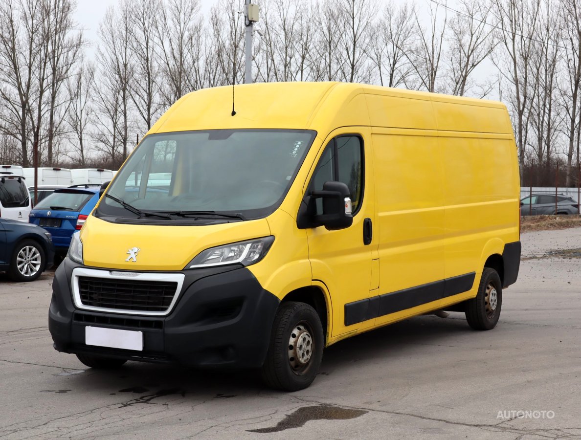 Peugeot Boxer, 2019 - pohled č. 3