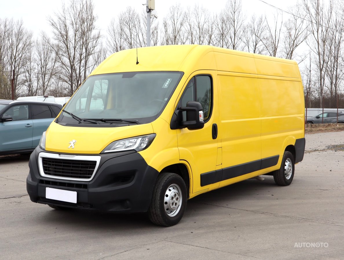 Peugeot Boxer, 2019 - pohled č. 3