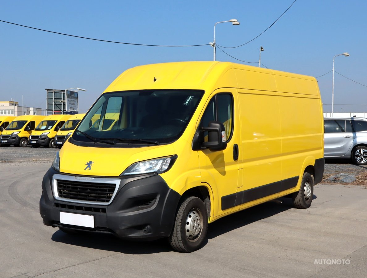 Peugeot Boxer, 2018 - pohled č. 3
