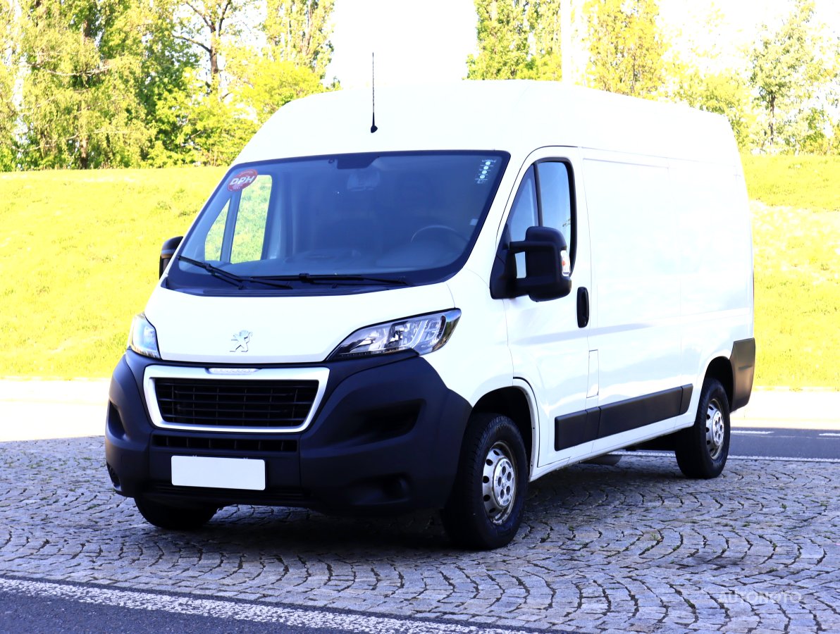 Peugeot Boxer, 2019 - pohled č. 3