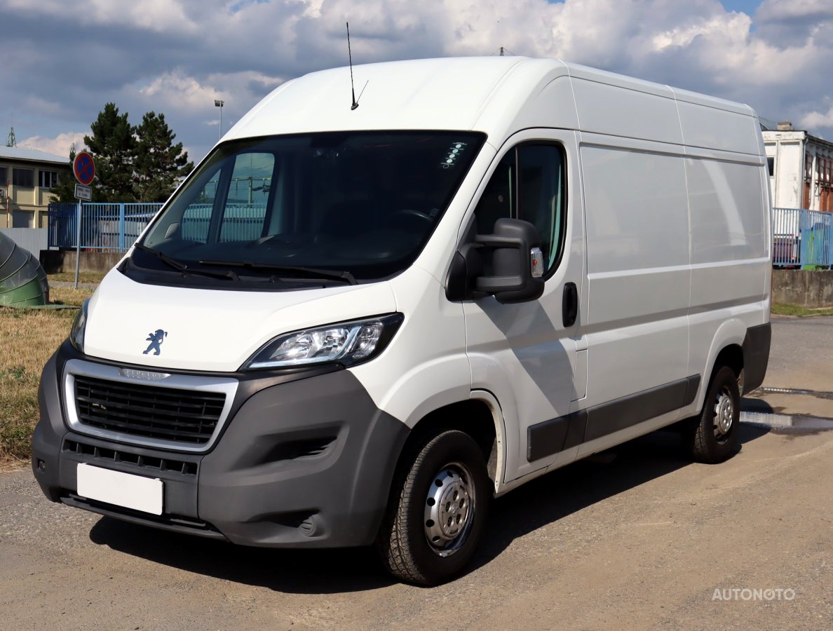 Peugeot Boxer, 2017 - pohled č. 3