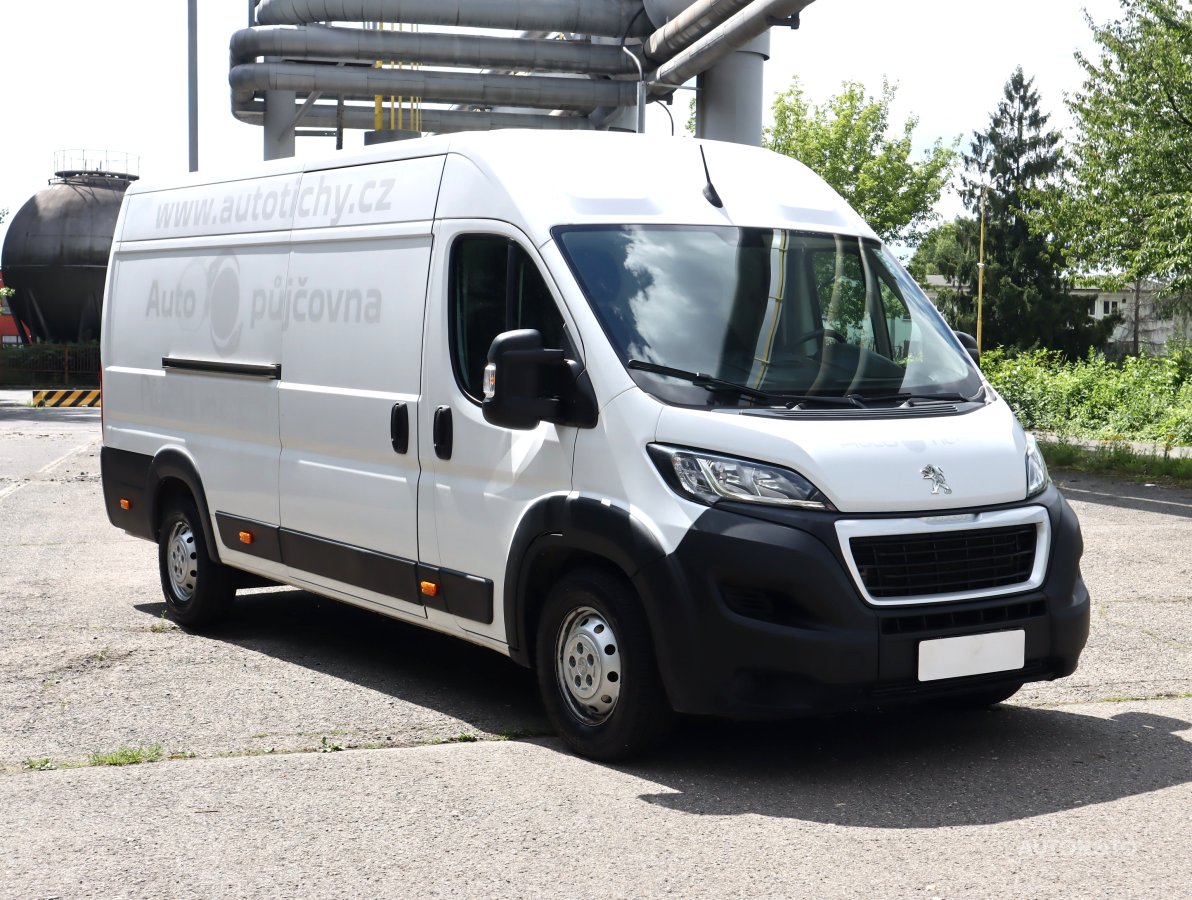 Peugeot Boxer, 2021 - celkový pohled