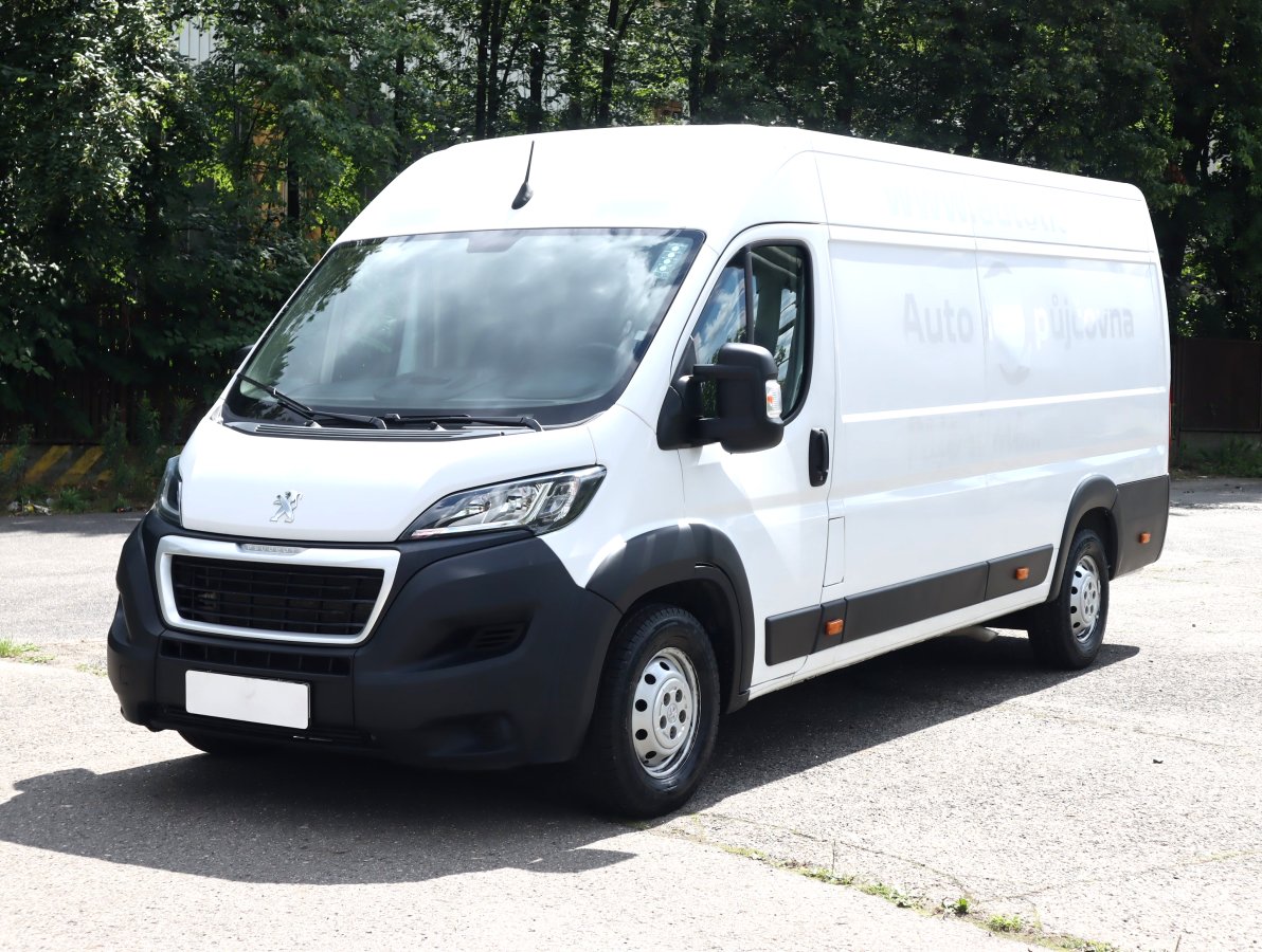 Peugeot Boxer, 2021 - pohled č. 3